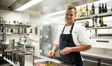 Alpenhof Küchenchef Jonas Heel Alpenhof Kuechenchef Jonas Heel