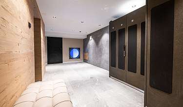 Ultra-modern ski room Ultra-modern ski room
