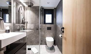 Salle de bain avec douche Salle de bain avec douche